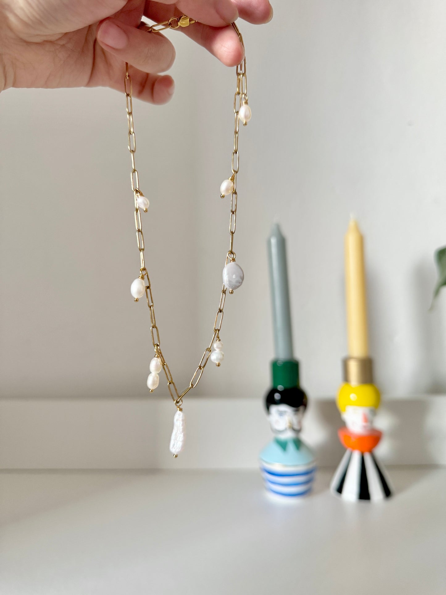 Cluster-Charm-Kette mit Süßwasserperlen