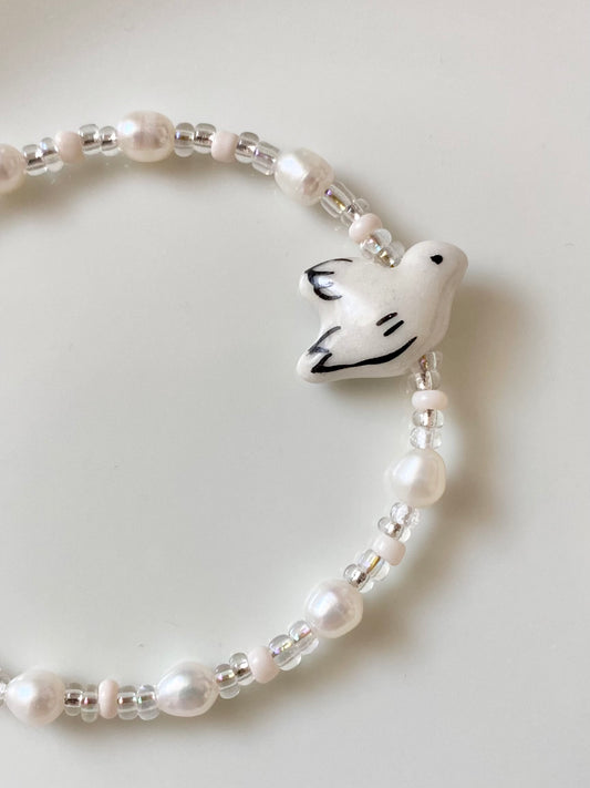 Bracelet "Dove" Freshwater pearl bracelet with bird motif