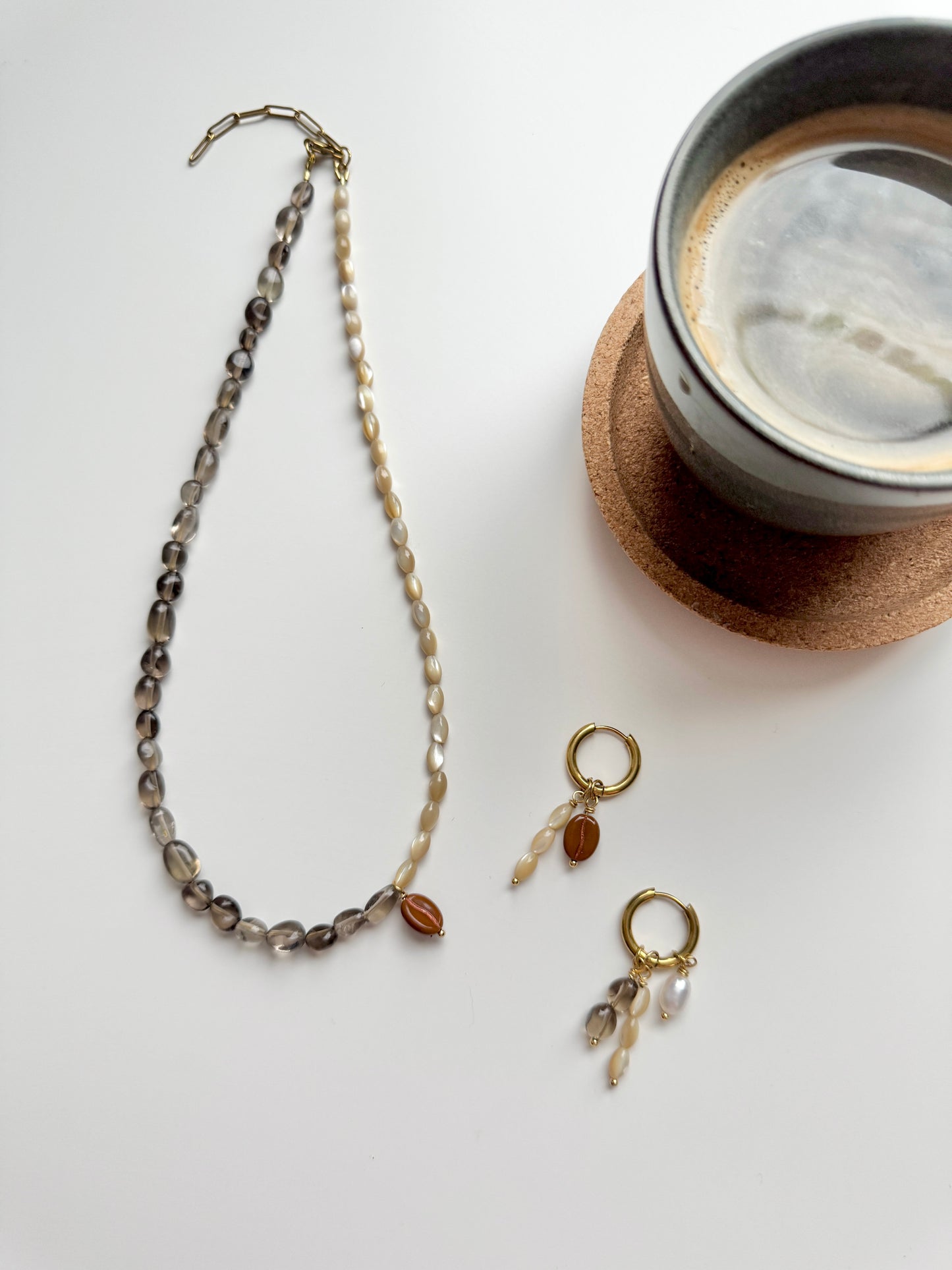 Necklace „Café Crème“