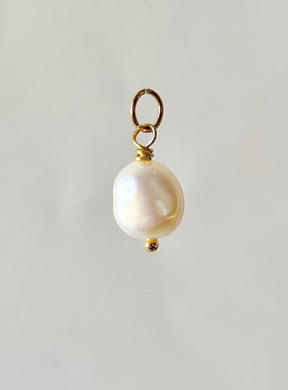 Add-on pendant baroque pearl 10mm
